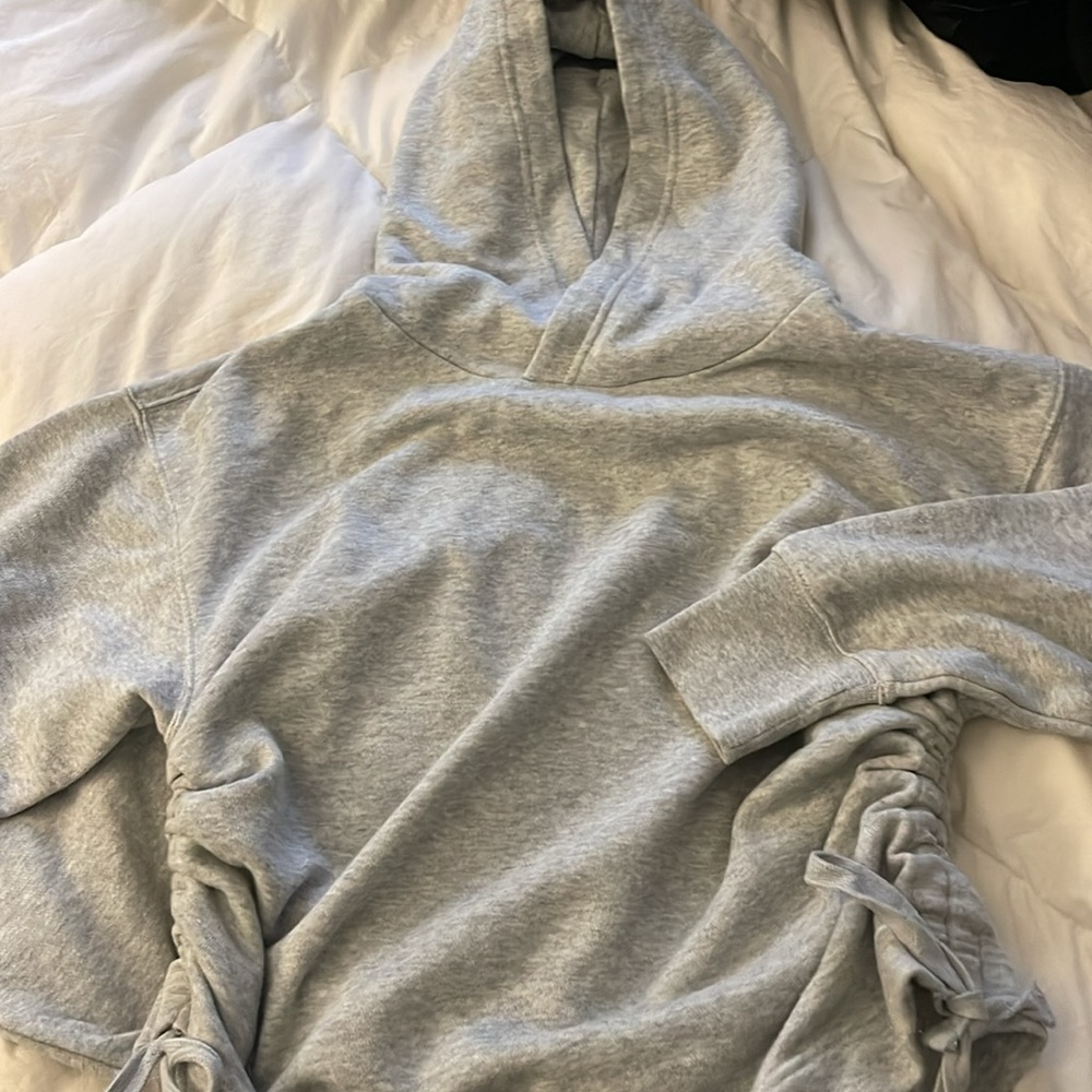 NWT Aerie Gray Cinchable Hoodie